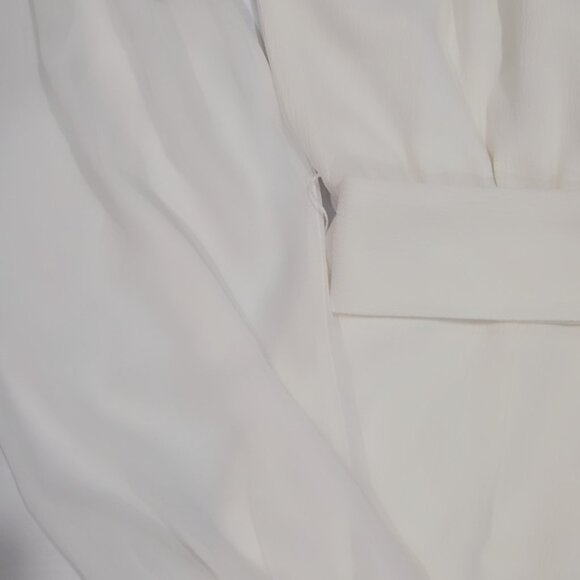 White Jumpsuit. - Picture 6 of 10